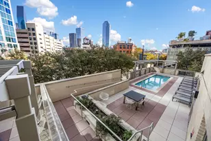 2323 N Houston St, Dallas, TX 75219 - Photo 25