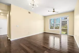 2323 N Houston St, Dallas, TX 75219 - Photo 9