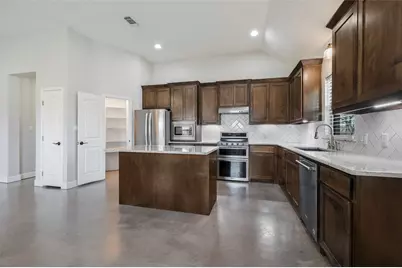 1021 N Maple Street, Muenster, TX 76252 - Photo 9