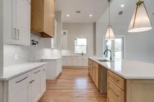 456 Acorn Trl, Granbury, TX 76049 - Photo 17