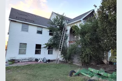 5077 E Line Road, Whitewright, TX 75491 - Photo 9