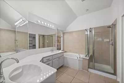 2217 Trickling Creek Drive, Garland, TX 75041 - Photo 15