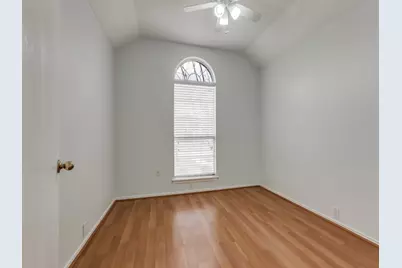 4801 Holly Berry Drive, Plano, TX 75093 - Photo 9