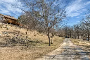 920 E Lake Dr, Weatherford, TX 76087 - Photo 3