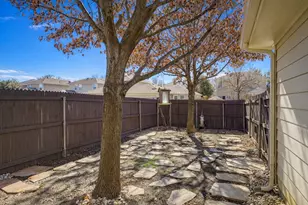 6925 Wind Row Dr, McKinney, TX 75070 - Photo 17