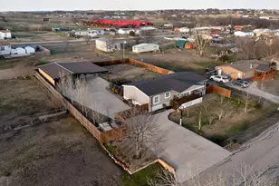 819 Hoss Rd, Sanger, TX 76266 - Photo 39