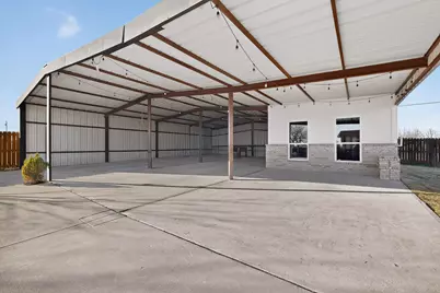 819 Hoss Road, Sanger, TX 76266 - Photo 25