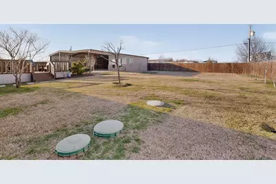 819 Hoss Road, Sanger, TX 76266 - Photo 35