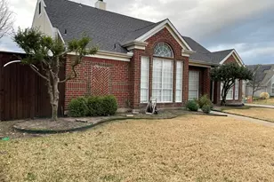 3909 Catalina St, Rowlett, TX 75088 - Photo 3