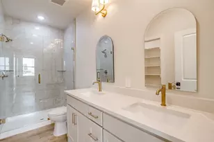 408 Foch St, Fort Worth, TX 76107 - Photo 15