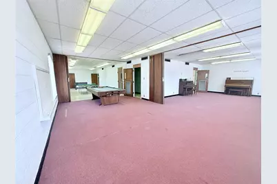 213 N Burnett Avenue, Denison, TX 75020 - Photo 17