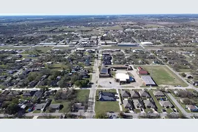 413 E 5th Street, Ferris, TX 75125 - Photo 5