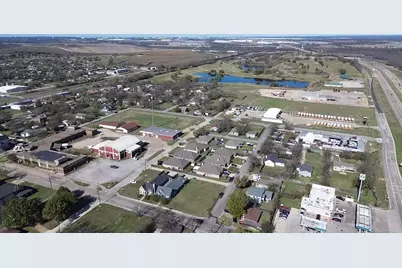 401 E 5th Street, Ferris, TX 75125 - Photo 5