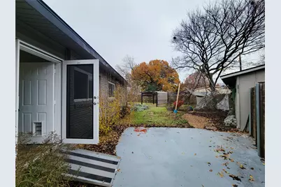 2130 Dunloe Avenue, Dallas, TX 75228 - Photo 25