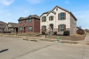2301 Pyrite Dr, Little Elm, TX 76227 - Photo 33