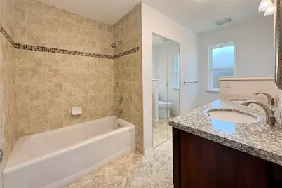 1734 Sterling Lane, Lewisville, TX 75067 - Photo 11