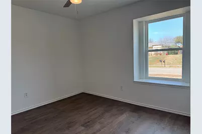 1734 Sterling Lane, Lewisville, TX 75067 - Photo 15