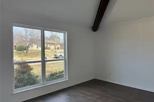 1734 Sterling Ln, Lewisville, TX 75067 - Photo 3