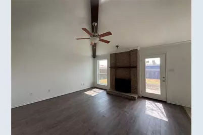 1734 Sterling Lane, Lewisville, TX 75067 - Photo 5