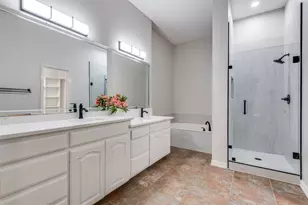 2917 Waterford Dr, Irving, TX 75063 - Photo 11