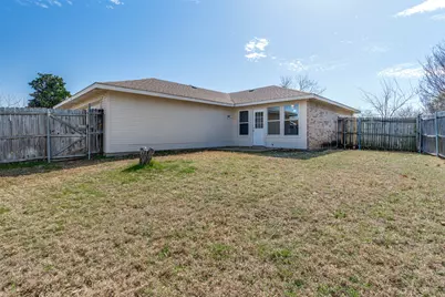 1611 Cedar Bluff Lane, Dallas, TX 75253 - Photo 23