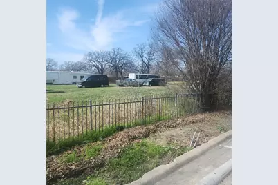 725 E John Carpenter Freeway, Irving, TX 75062 - Photo 9