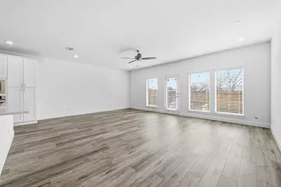 5653 Woodlands Drive, The Colony, TX 75056 - Photo 9