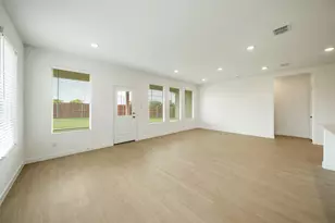 337 Sedalia Trl, Justin, TX 76247 - Photo 7