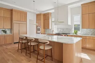 6929 Robin Rd, Dallas, TX 75209 - Photo 11