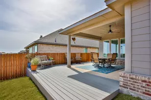 622 Juneau St, Gainesville, TX 76240 - Photo 3