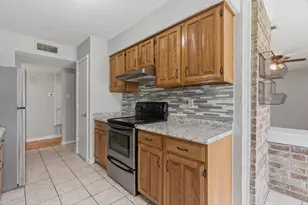 825 W Embercrest Dr, Arlington, TX 76017 - Photo 17