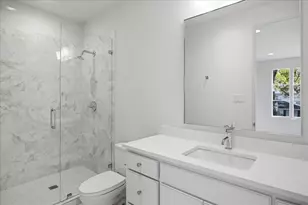 6804 Santa Maria Ln, Dallas, TX 75214 - Photo 29