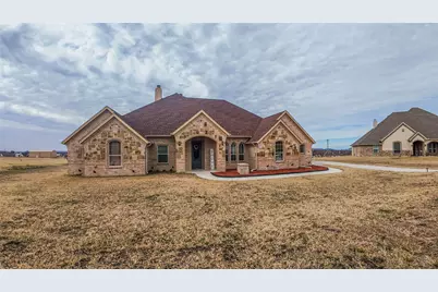 1009 Sky Court, Weatherford, TX 76085 - Photo 3