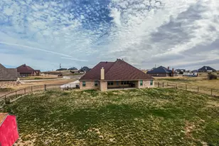 1009 Sky Ct, Weatherford, TX 76085 - Photo 23