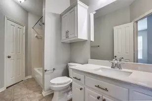 7953 Glade Creek Ct, Dallas, TX 75218 - Photo 19