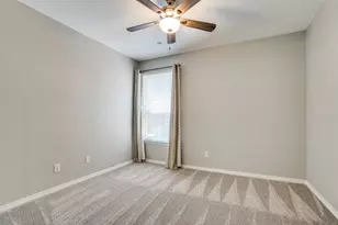 7953 Glade Creek Ct, Dallas, TX 75218 - Photo 17