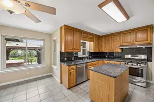 1131 Wicklow Dr, Dallas, TX 75218 - Photo 7