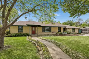 1131 Wicklow Dr, Dallas, TX 75218 - Photo 1