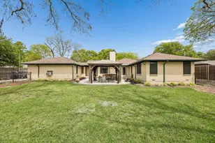1131 Wicklow Dr, Dallas, TX 75218 - Photo 3