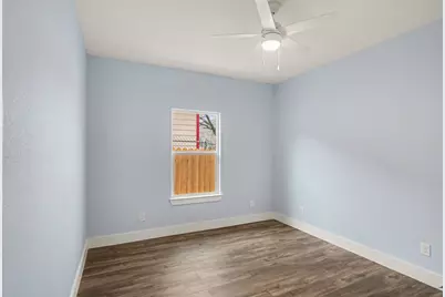 1317 E Tucker Street, Fort Worth, TX 76104 - Photo 25