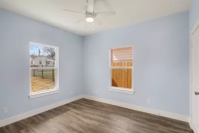 1317 E Tucker Street, Fort Worth, TX 76104 - Photo 21