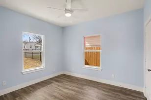 1317 E Tucker St, Fort Worth, TX 76104 - Photo 21