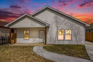 1317 E Tucker St, Fort Worth, TX 76104 - Photo 1