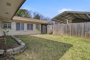 3825 Old Faithful Ct, Irving, TX 75062 - Photo 35