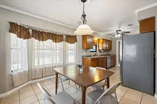 4011 Mountain Vista Dr, Granbury, TX 76048 - Photo 11