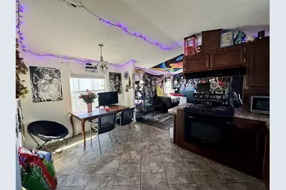 5024 Buffalo Court S, Fort Worth, TX 76119 - Photo 11