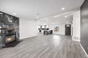 3633 County Rd 911, Joshua, TX 76058 - Photo 13