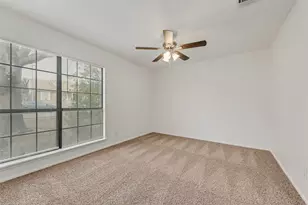 1362 Southridge Dr, Lancaster, TX 75146 - Photo 13