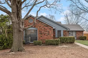 1362 Southridge Dr, Lancaster, TX 75146 - Photo 3