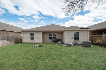 1904 Fairbanks Drive, Princeton, TX 75407 - Photo 35